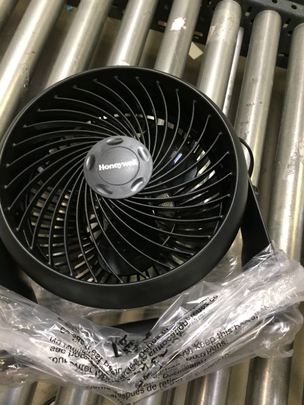 Photo 2 of Honeywell Turbo Force Table Air Circulator Fan

