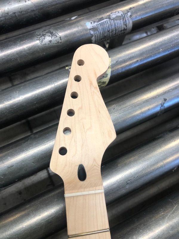 Photo 3 of  Electric Guitar Neck 22 Fret Maple Fretboard Guitar Neck for ST Style Guitar DIY Parts Replacement