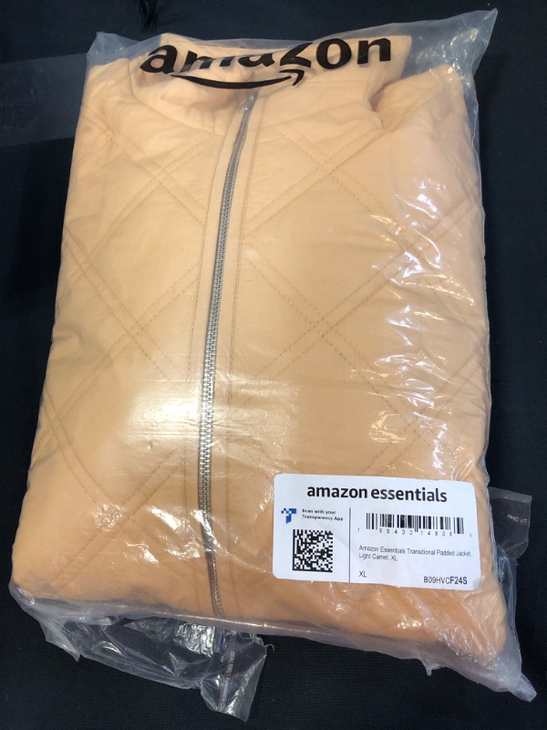 Photo 1 of Amazon Essentials Women's Transitional Padded Jacket
size xl 