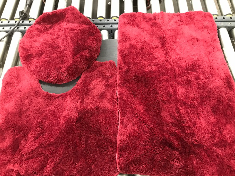 Photo 2 of 3 PCS BATHROOM RUG SET- RED 