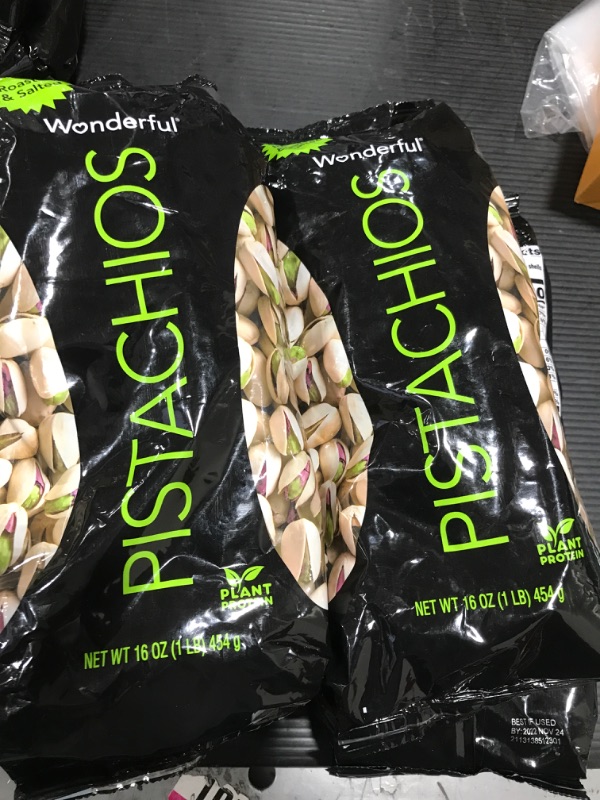 Photo 2 of Wonderful Pistachios, Roasted & Salted - 16 oz bag
BEST BY NOV 24 2022
4 BAGS 