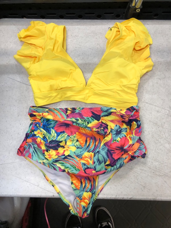 Photo 1 of 2PCS Bikini Set Yellow Floral M 