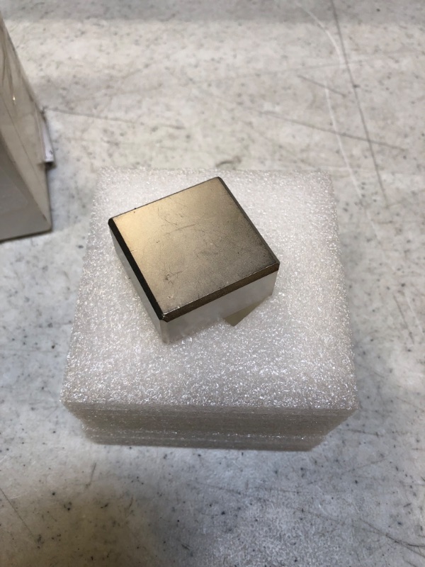 Photo 2 of 40x40x20mm Super Strong Neodymium Block Magnet One Piece
