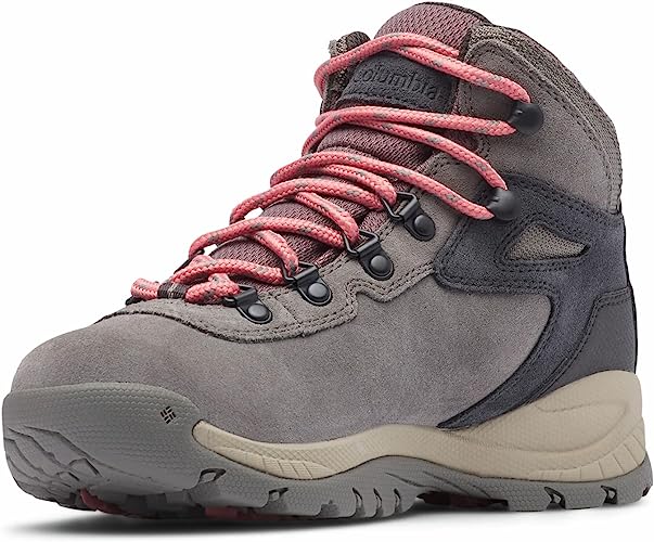 Photo 1 of Columbia Women's Newton Ridge Plus Waterproof Amped Hiking Boot - Size 8
