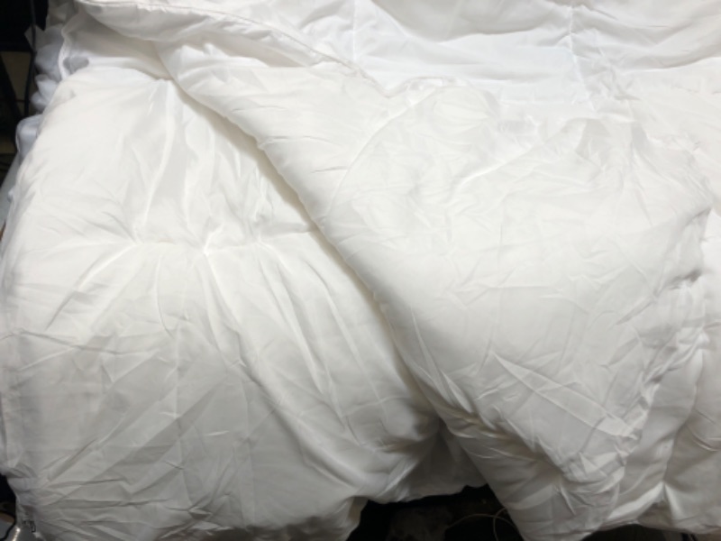 Photo 2 of 90x102 inches Comforter White
