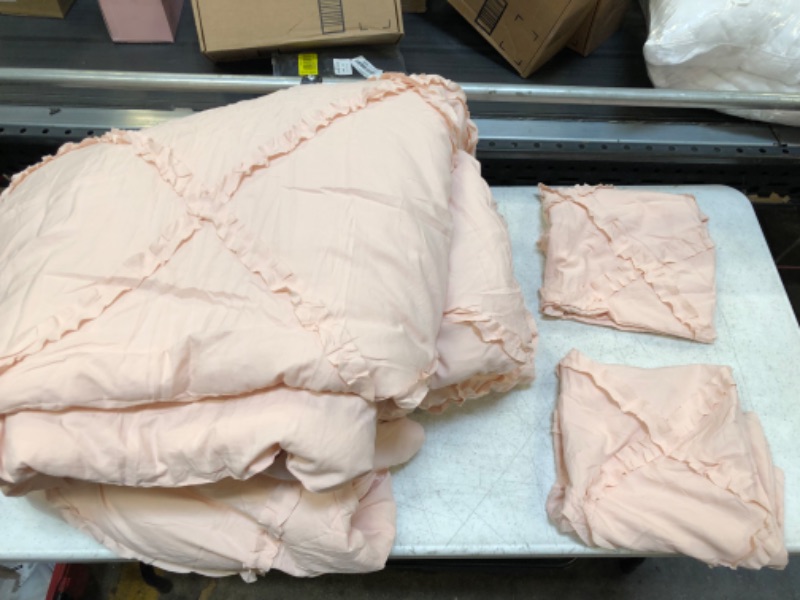 Photo 1 of 3PCS Light Pink Comforter Set 104"x92"