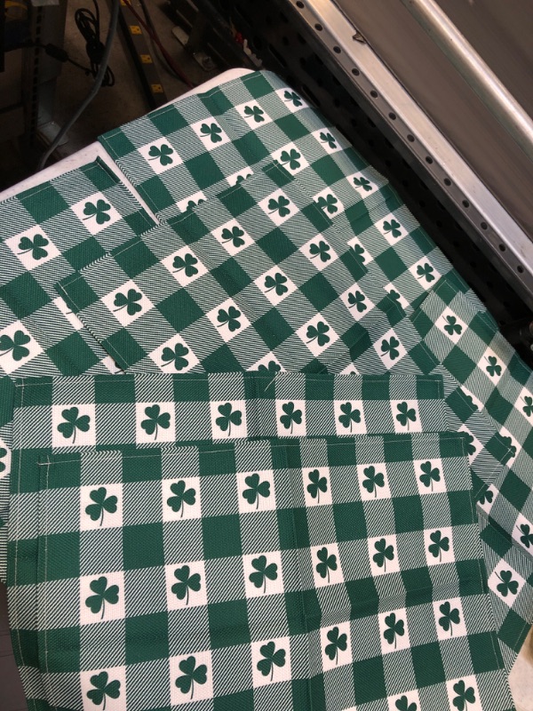 Photo 1 of 6 PACK OF ST PATRICK TABLE TOPS