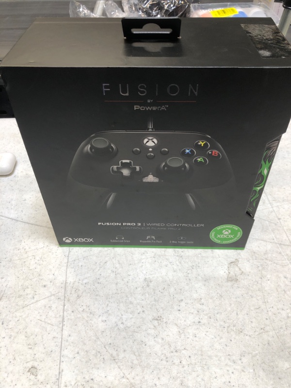 Photo 2 of PowerA Fusion Pro 2 Wired Controller for Xbox Series X|S/Xbox One

