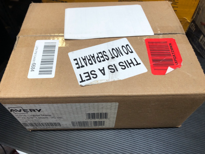 Photo 2 of Avery Mailing Address Labels, Laser Printers, 500 Sheets Bulks 1 x 2-5/8, Permanent Adhesive, Easy Peel (95915) bulk-------factory sealed 