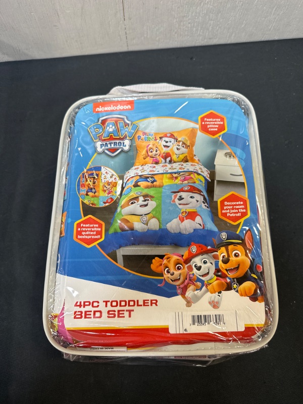 Photo 2 of 4 PIECE Toddler PAW Patrol Bedding Set
