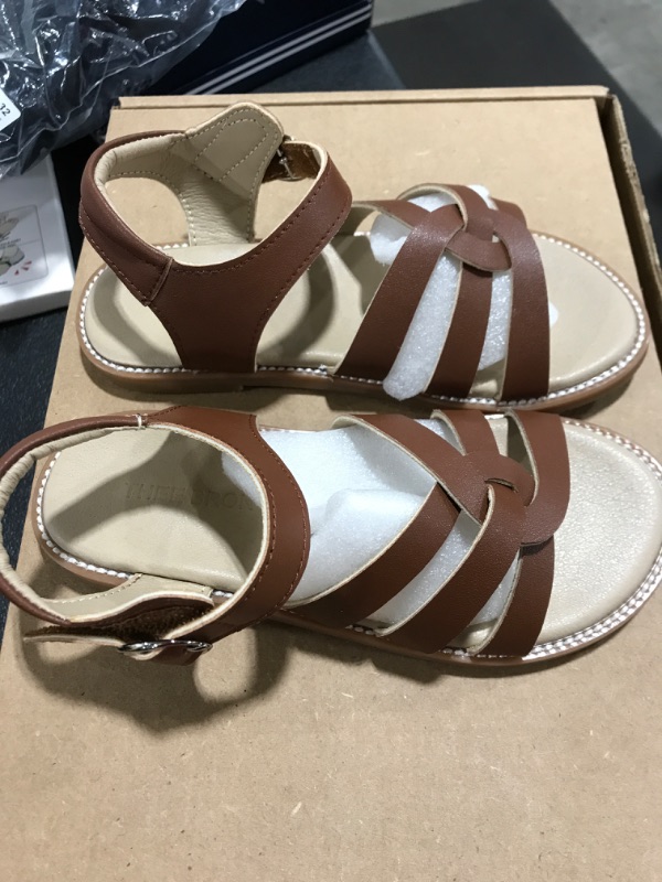 Photo 2 of YOUTH GIRLS' SANDALS. BROWN. SIZE 12M. NEW!