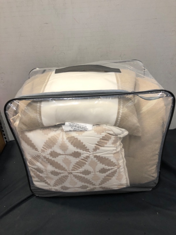 Photo 1 of 8pc Hawley Comforter Set Cream.Taupe - Threshold™ KING
