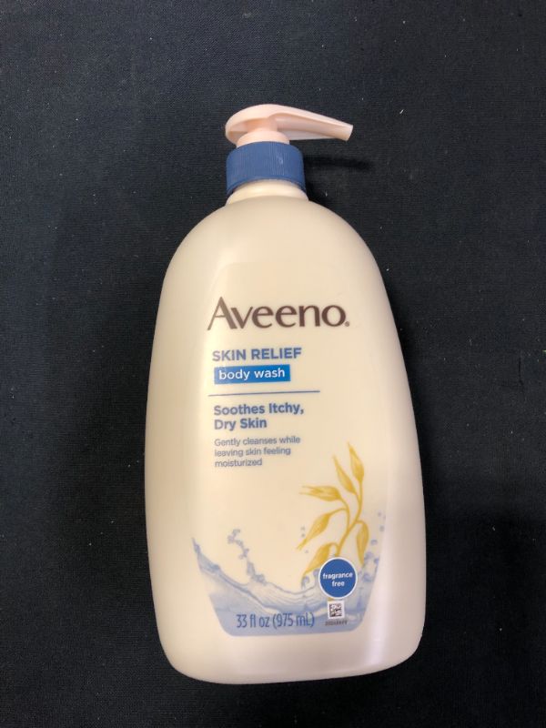 Photo 2 of Aveeno Fragrance Free Active Naturals Skin Relief Body Wash - 33 fl oz

