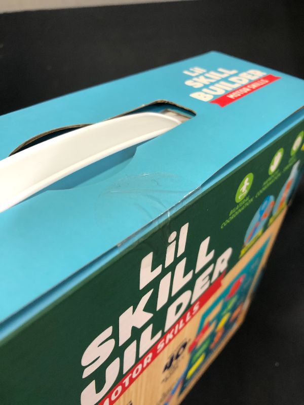 Photo 1 of Lil Skill Builders Motor Skills Kit - Chuckle & Roar (BOX IS DAMAGED)
