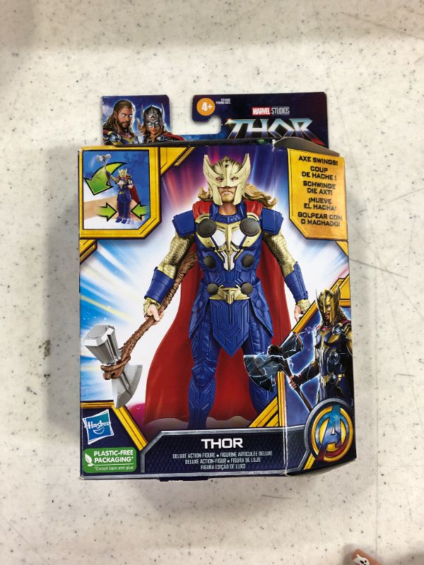Photo 3 of Marvel Studios' Thor: Love and Thunder Thor Deluxe Action Figure

