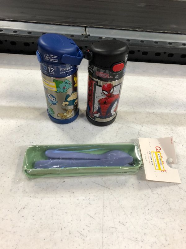 Photo 1 of 2 Water bottles + Cutlery Set