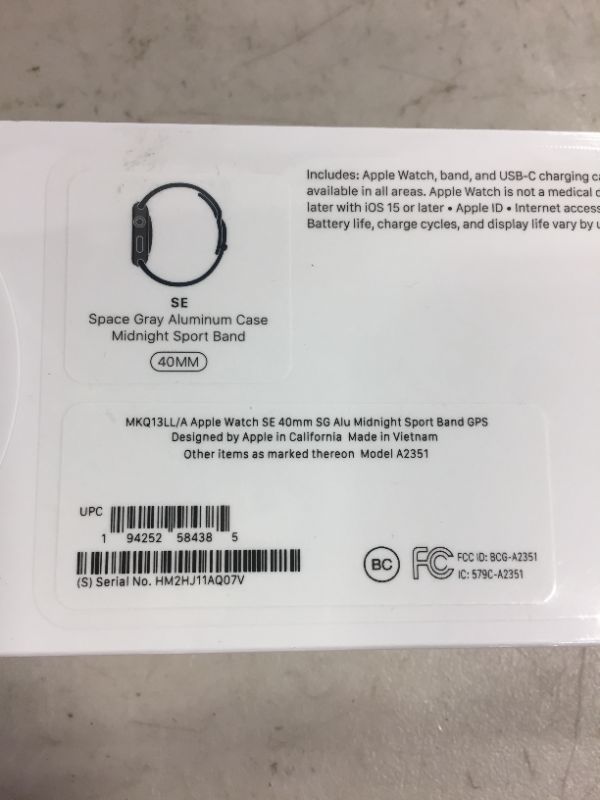 Photo 4 of Apple Watch SE 40mm GPS SERIAL NO.HM2HJ11AQ07V ---FACTORY SEALED ---
