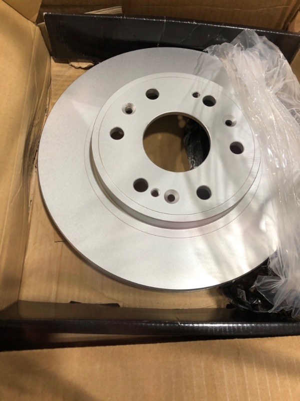 Photo 3 of Winhere Brake Parts® UR001675 - UltraHC™ Vented Front Brake Rotor