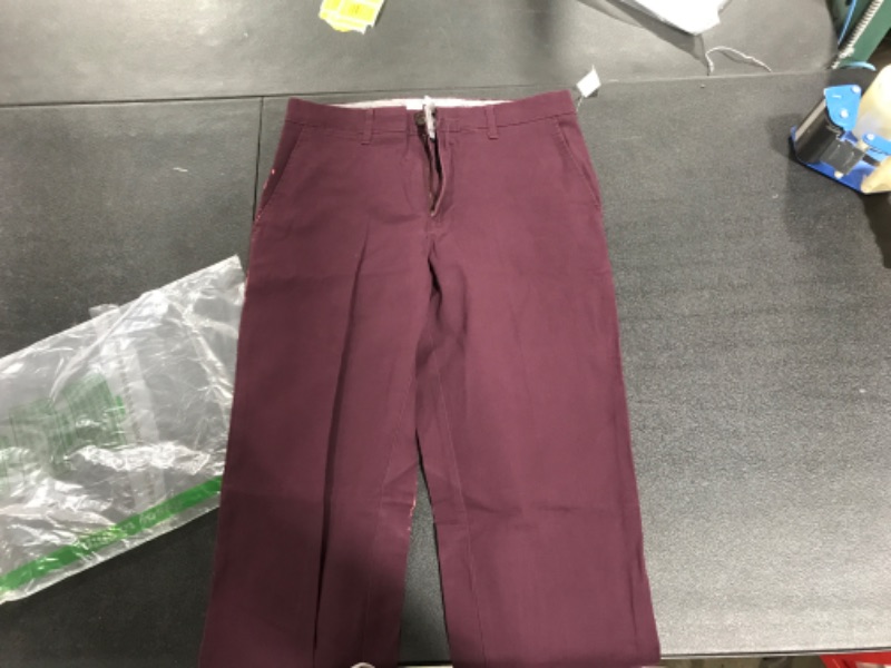 Photo 1 of Amazon Essentials Pants 30x34 