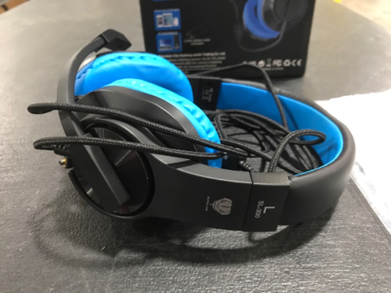 Photo 3 of Meedasy Kids Adults Over-Ear Gaming Headphone for Xbox One, Nintendo Switch, Bass Surrounding Stereo, PS4 Gaming Headset with Microphone and Volume Control for Laptop, PC, Wired Noise Isolation (BLUE). PRIOR USE. 