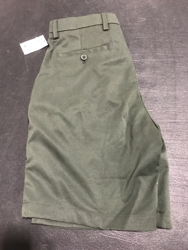 Photo 2 of Amazon Essentials Men's Classic-Fit Stretch Golf Short, Olive, 32
