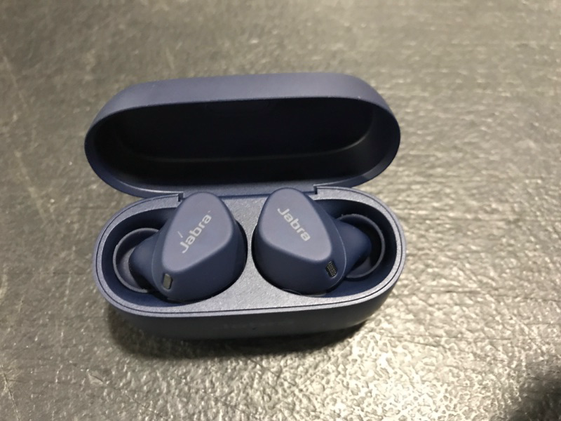Photo 1 of Jabra Elite 4 Active in-Ear Bluetooth Earbuds - True Wireless Ear Buds with Secure Active Fit, 4 Built-in Microphones, Active Noise Cancellation and Adjustable HearThrough Technology - Black (Renewed)/USED COLOR IS BLUE DIFFERENT FROM STCK COLOR
S/N 00067