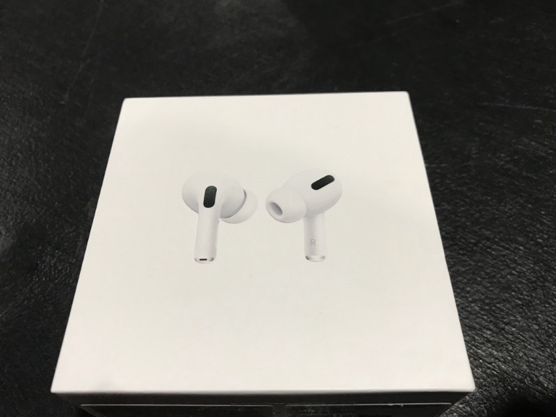 Photo 3 of Apple AirPods with Charging Case MODEL A2083
SERIAL # H6PHFQ7H1059