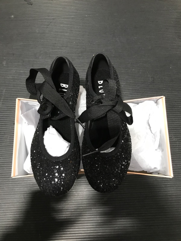 Photo 1 of Bloch Dance Girls' Glitter Tap Sparkle Tap Shoe
SIZE 10
