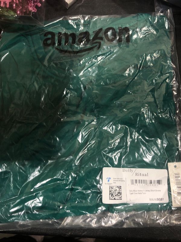 Photo 1 of Daily Ritual Women's Jersey Standard-Fit Short-Sleeve Open Crewneck Tunic Rayon Blend Dark Emerald Green Large