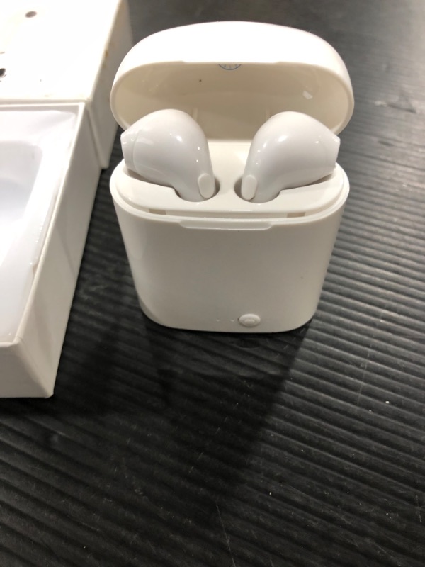 Photo 1 of i7s Wireless Bluetooth 5.0 Earphones TWS Earbuds White
