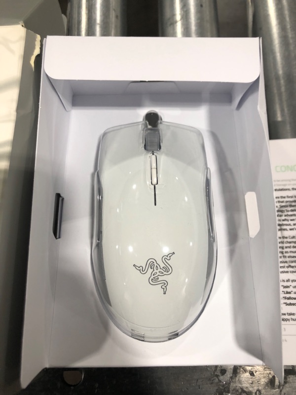 Photo 3 of Razer Lancehead TE Ambidextrous Gaming Mouse: 16,000 DPI Optical Sensor - Chroma RGB Lighting - 8 Programmable Buttons - Mechanical Switches - Mercury White
