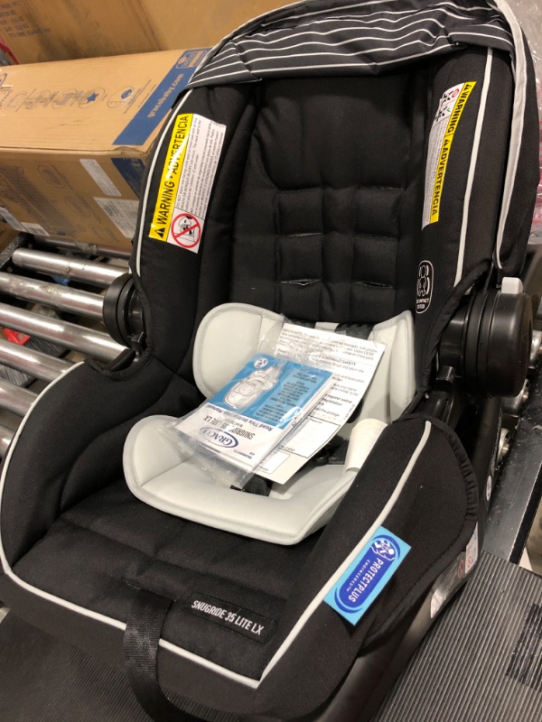 Photo 3 of Graco SnugRide 35 Lite LX Infant Car Seat - Studio