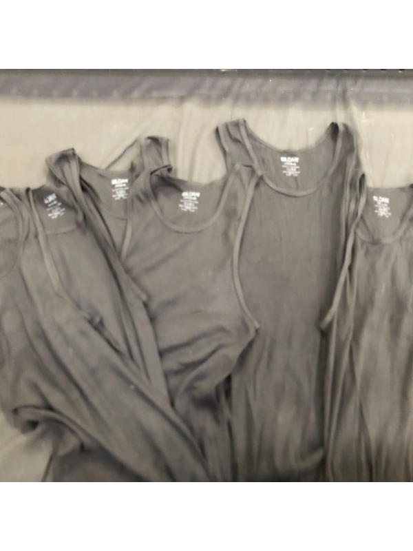 Photo 2 of 6 Gildan Men's A-Shirts Tanks Multipack mens L/G/G (42-44)