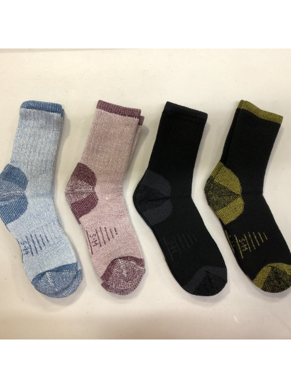 Photo 2 of 70% Merino Wool Women Crew Socks - Hiking Outdoor Athletic Thermal Thickening Cushion
size Small-Medium