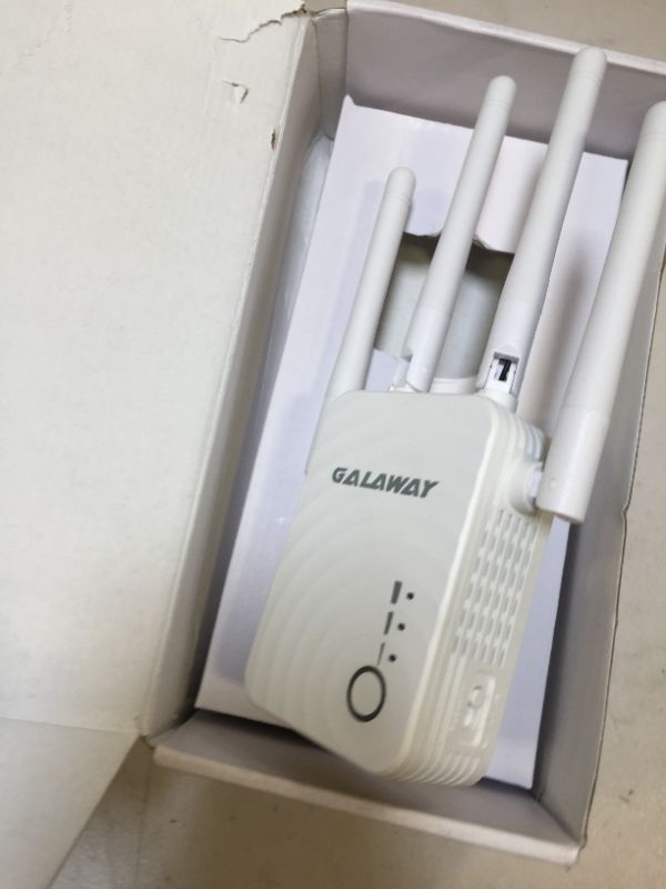 Photo 6 of GALAWAY WiFi Extender 4 External Antennas 1200Mbps Wireless Signal Booster Dual Band 2.4GHz and 5GHz WiFi Range Amplifier with 802.11ac/a/b/g/n Standards (UNABLE TO TEST)