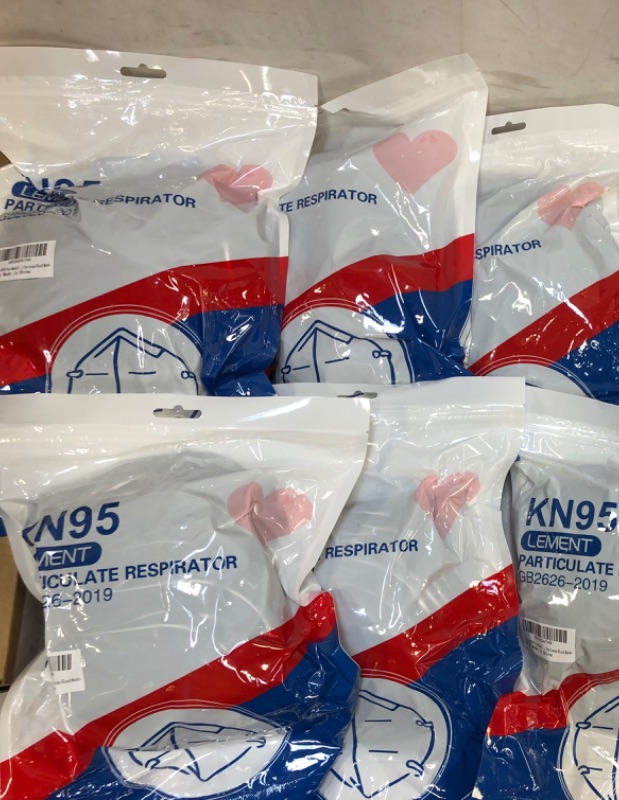 Photo 1 of 25pcs KN95 Face Mask Black 5 Layer Cup Dust Safety Masks Filter Efficiency?95% Breathable Elastic Ear Loops Black Masks 6 bags 
