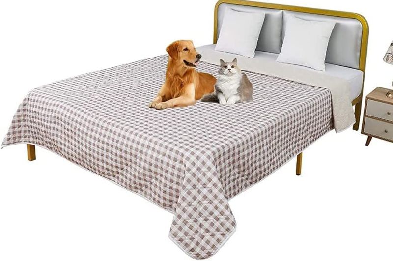 Photo 1 of Ameritex Waterproof Blanket Reversible Dog Bed Cover Pet Blanket for Furniture Bed Couch Sofa
