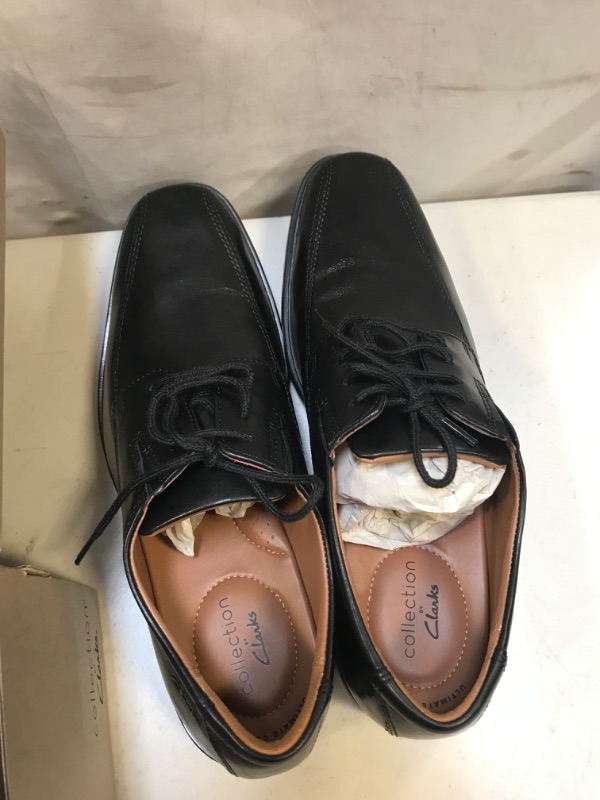 Photo 2 of Clarks Men's Tilden Walk Oxford
SIZE 9