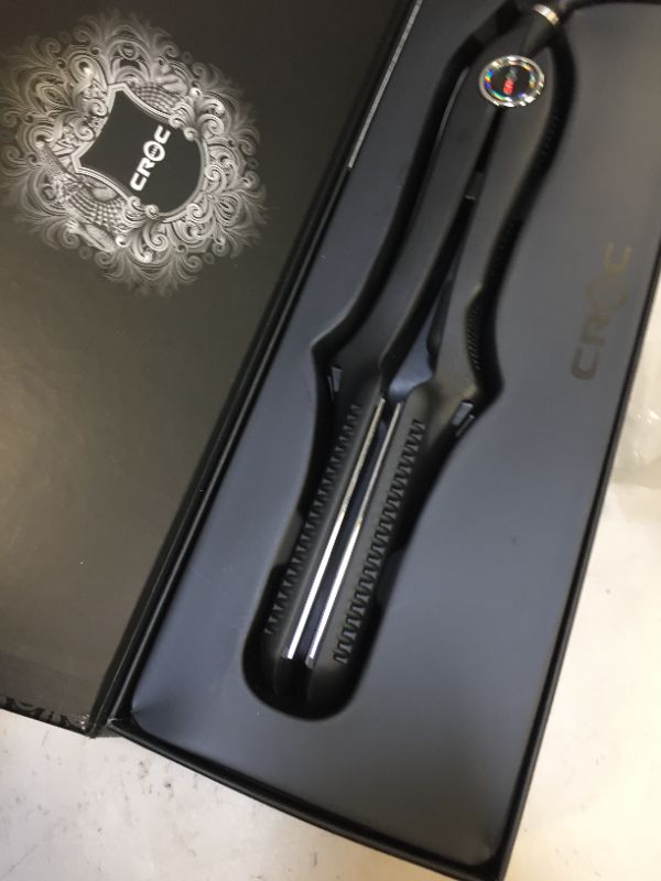 Photo 4 of CROC Classic Silver Titanium Flat Iron