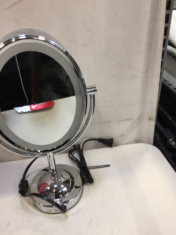 Photo 2 of Conair Reflections Double-Sided Incandescent Lighted Vanity Makeup Mirror(LIGHT DOESN'T TURN ON)