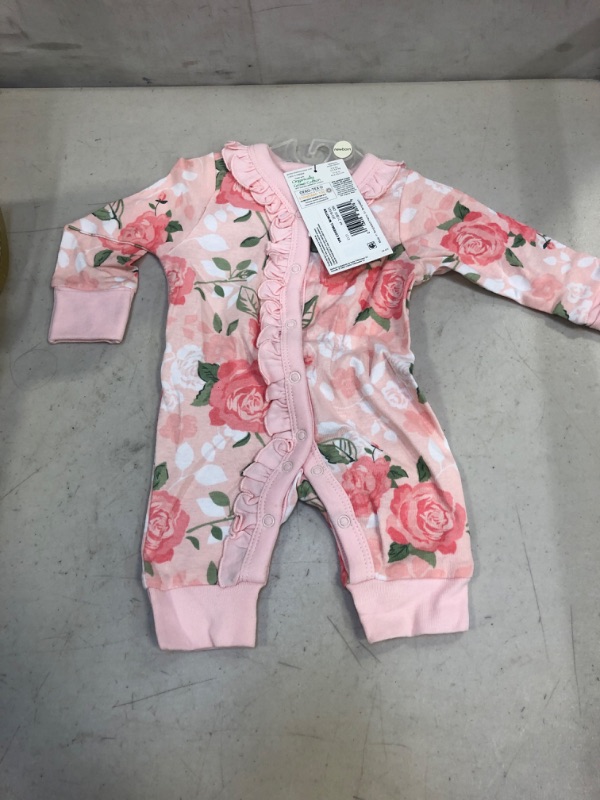 Photo 2 of Gerber baby-girls 2-piece Coverall & Headband Set
SIZE NEWBORN 