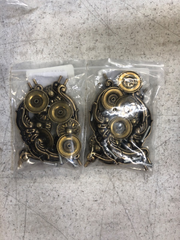 Photo 2 of 2 PACK 4 PCS Vintage Pulls Bronze Drawer Handles Antique Knobs Decorative Floral Ring Hardware for Furniture Cabinet Cupboard Dresser (Length:3-3/4", Height:1-1/2", Mounting Hole Space:2-3/4") Small