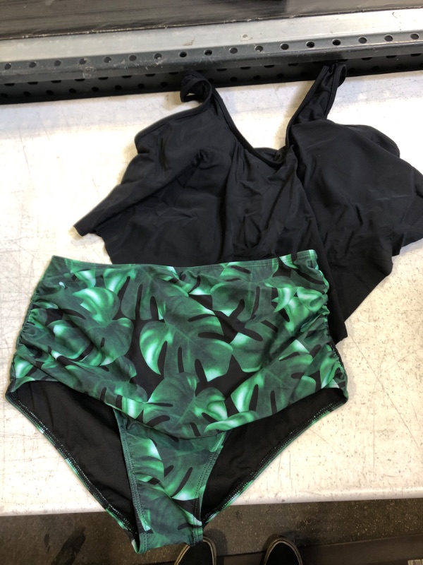 Photo 1 of 2PCS Swim Suit Set L 