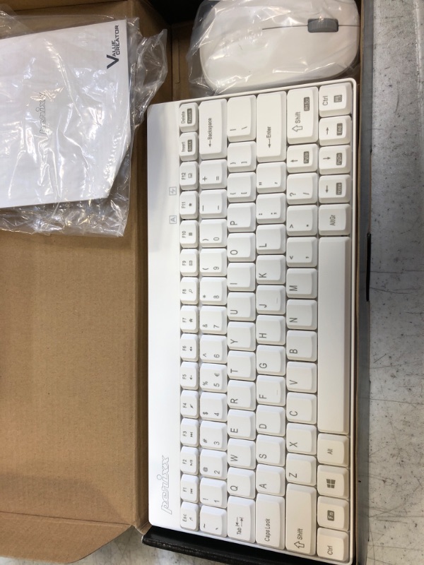 Photo 2 of Perixx Periduo-712W Wireless Mini Keyboard and Mouse Set, White, US English Layout,PERIDUO-712