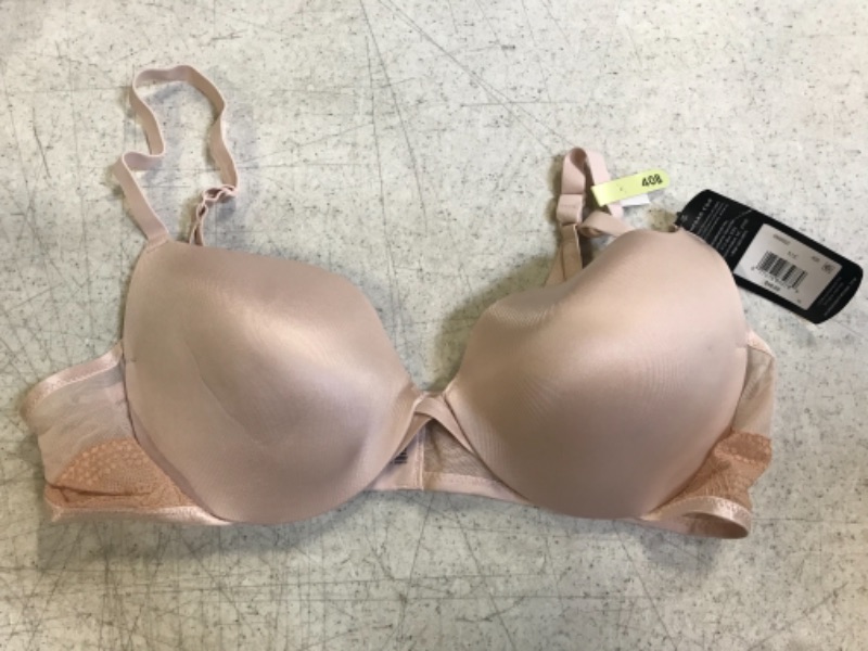 Photo 1 of 40B  - Maidenform Women's Love The Lift Underwire Demi Bra, Smoothing Lace-Trim Bra with Push-Up Cups 