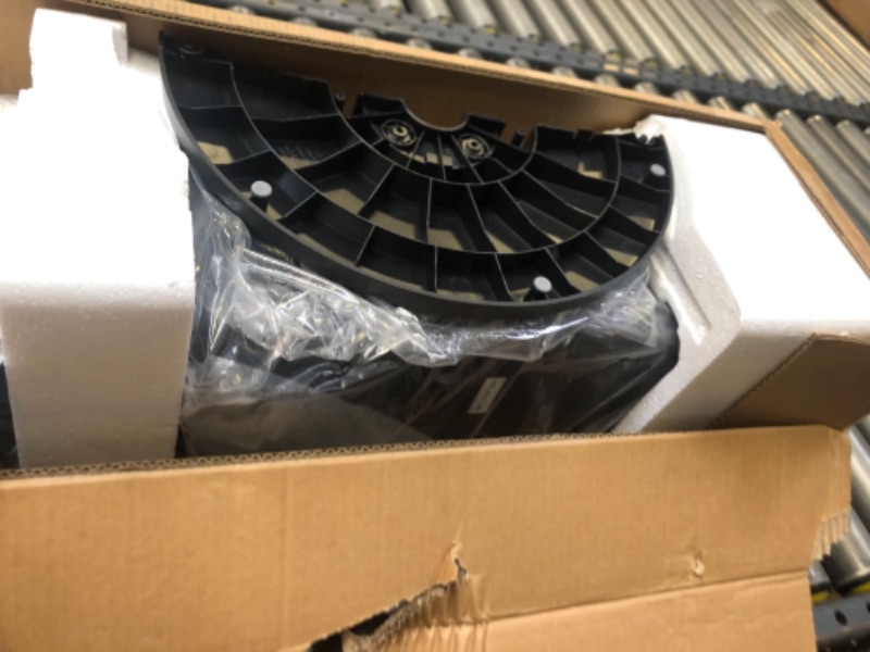 Photo 4 of Dreo Cruiser Pro T1 Tower Fan, Box Packaging Damaged, Moderate Use, Scratches and Scuffs Found on Item, Item turns on and Blows Air