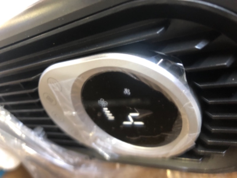 Photo 7 of Dreo Cruiser Pro T1 Tower Fan, Box Packaging Damaged, Moderate Use, Scratches and Scuffs Found on Item, Item turns on and Blows Air