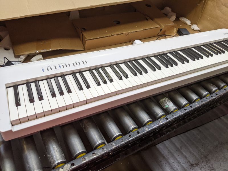 Photo 1 of Roland FP-30X Digital Piano with Built-in Powerful Amplifier and Stereo Speakers. Rich Tone and Authentic Ivory 88-Note PHA-4 Keyboard for unrivalled Acoustic Feel and Sound. (FP-30X-WH)