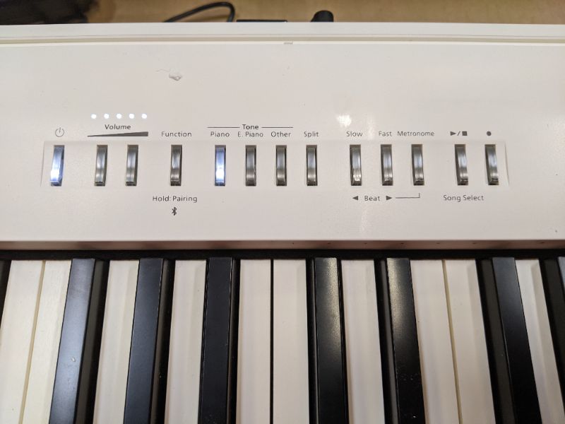 Photo 2 of Roland FP-30X Digital Piano with Built-in Powerful Amplifier and Stereo Speakers. Rich Tone and Authentic Ivory 88-Note PHA-4 Keyboard for unrivalled Acoustic Feel and Sound. (FP-30X-WH)