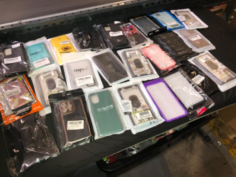 Photo 1 of MISC LOT OF CELLPHONE CASES ,25 PCS TOTAL 